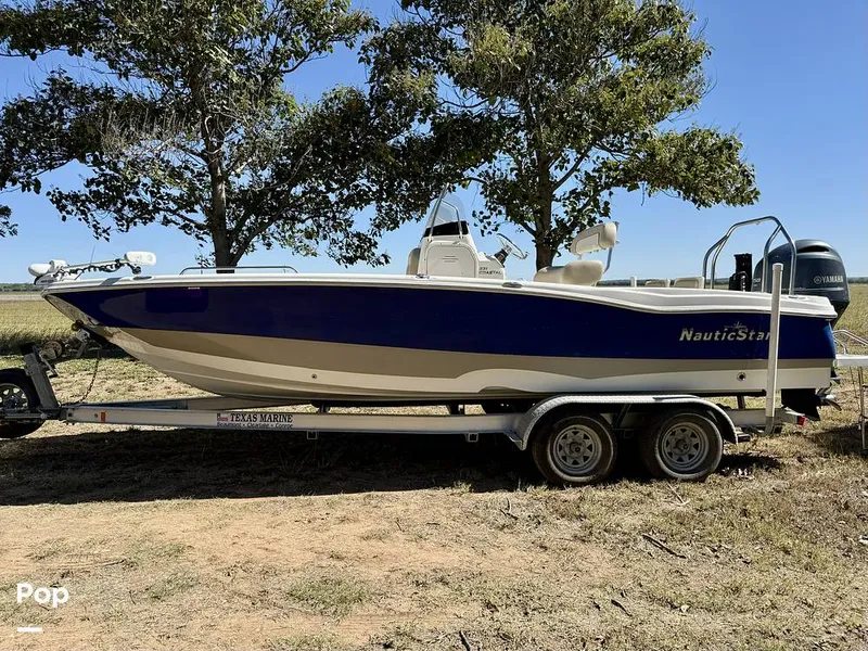 Slide: The Image of NauticStar 231 Coastal 2016 - 16010636