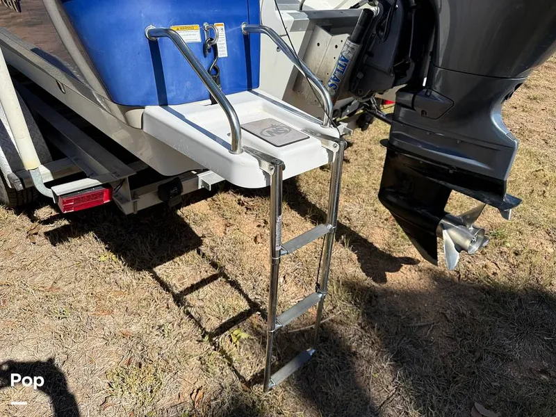 Slide: The Image of NauticStar 231 Coastal 2016 - 16010302