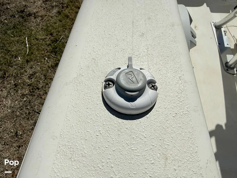 Slide: The Image of NauticStar 231 Coastal 2016 - 16010245