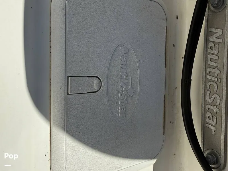 Slide: The Image of NauticStar 231 Coastal 2016 - 16010274