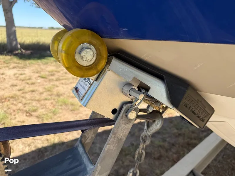 Slide: The Image of NauticStar 231 Coastal 2016 - 16010199