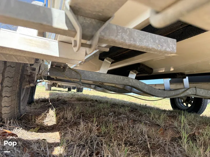 Slide: The Image of NauticStar 231 Coastal 2016 - 16010196