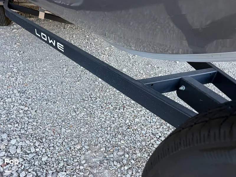 Slide: The Image of Lowe SD224 2022 - 16014871
