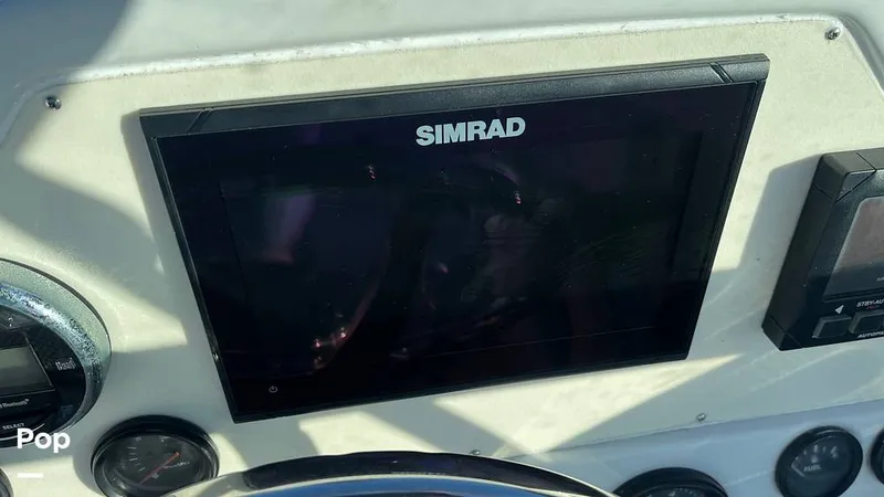 Slide: The Image of GPS/ Fishfinder/ Plotter - 16036577