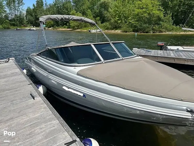 Slide: The Image of Crownline Boats 215 SS 2020 - 16117155