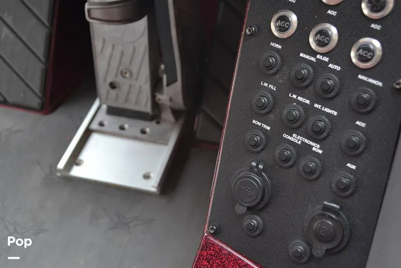 Slide: The Image of Hot Shot Foot Pedal - 16050131