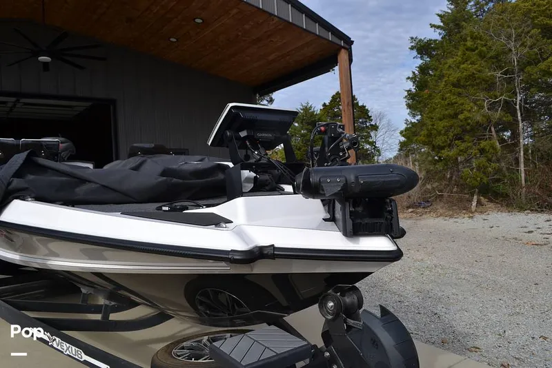 Slide: The Image of Vexus VX 20 2022 - 16050094