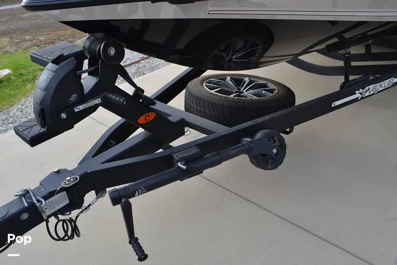 Slide: The Image of Spare Tire Kit - 16050109