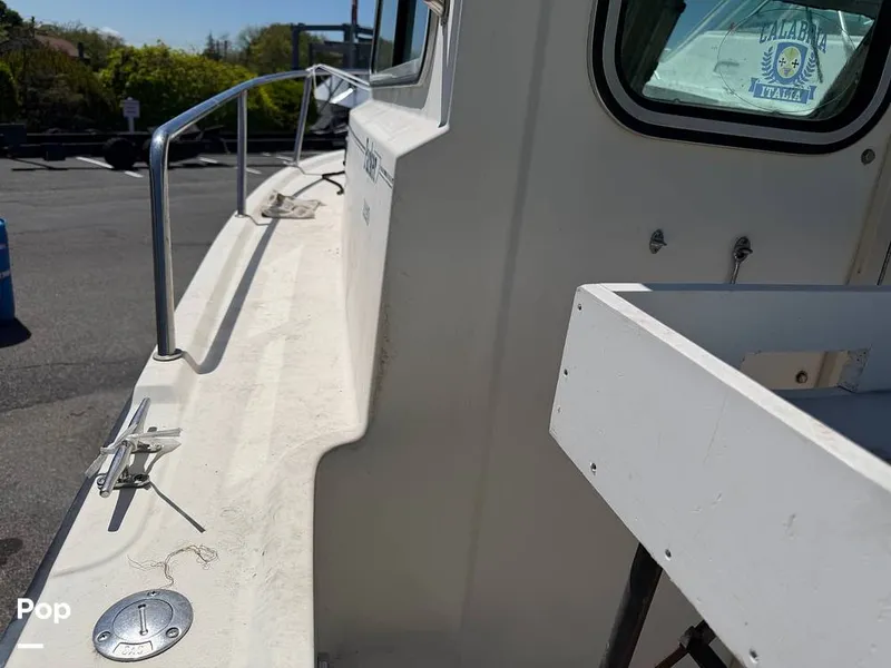 Slide: The Image of Parker 2120 Sport Cabin 2003 - 16385333