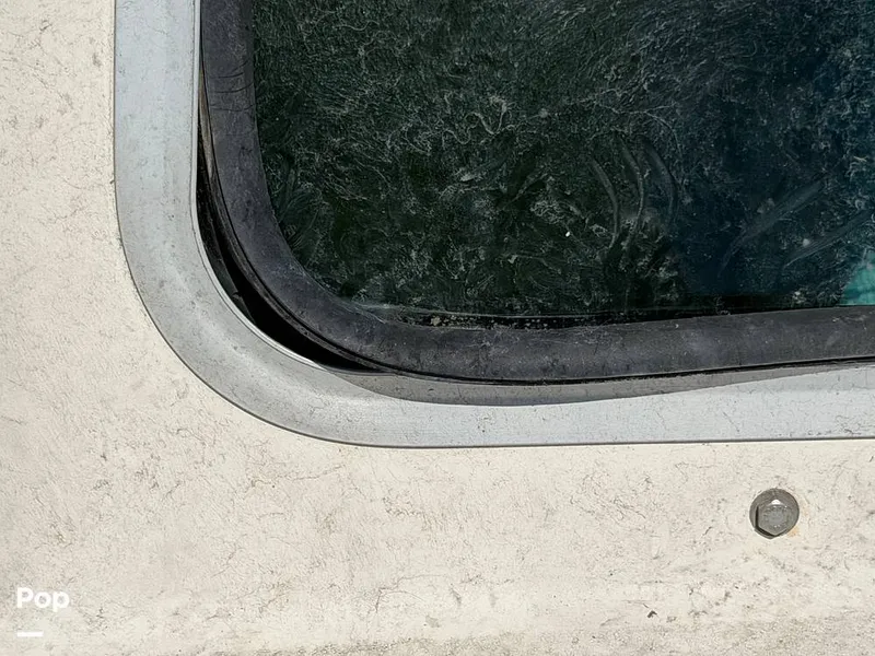 Slide: The Image of Window Molding Rubber Coming Off - 16385356