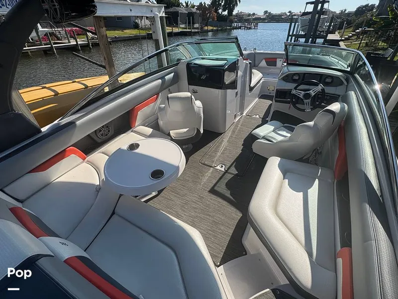 Slide: The Image of Four Winns HD240 2017 - 16064346