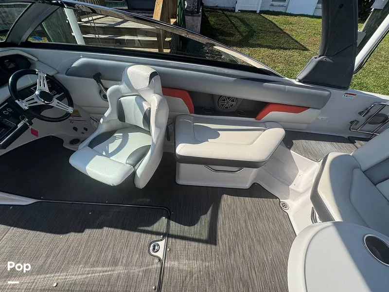 Slide: The Image of Four Winns HD240 2017 - 16064355