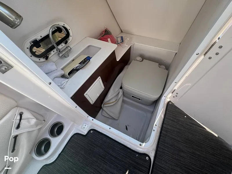 Slide: The Image of Four Winns HD240 2017 - 16064377