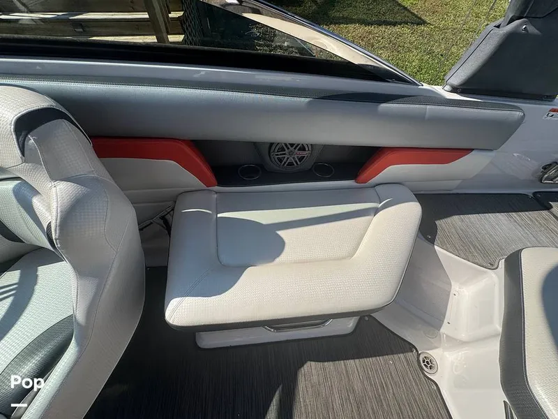 Slide: The Image of Four Winns HD240 2017 - 16064381