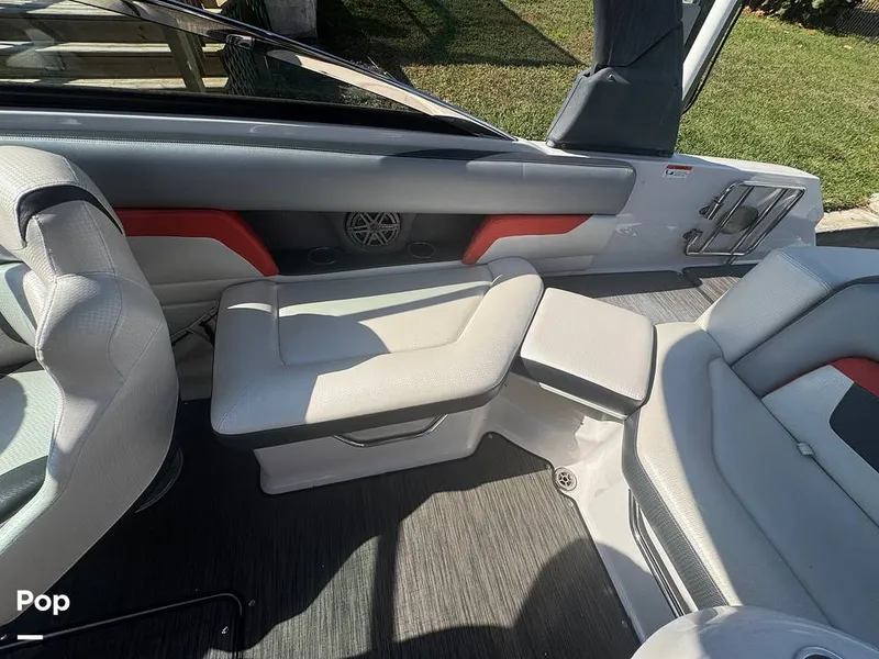 Slide: The Image of Four Winns HD240 2017 - 16064382