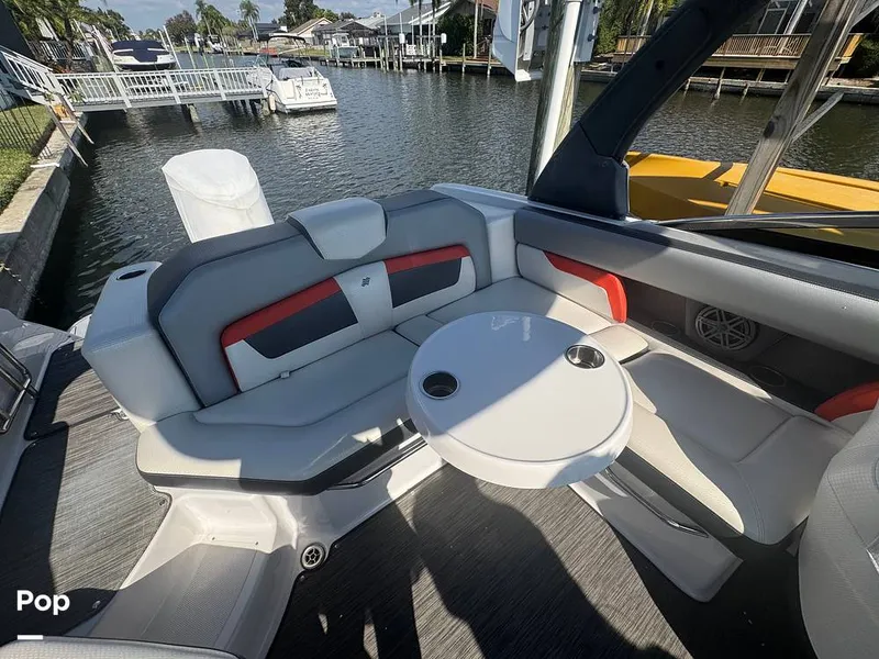 Slide: The Image of Four Winns HD240 2017 - 16064388