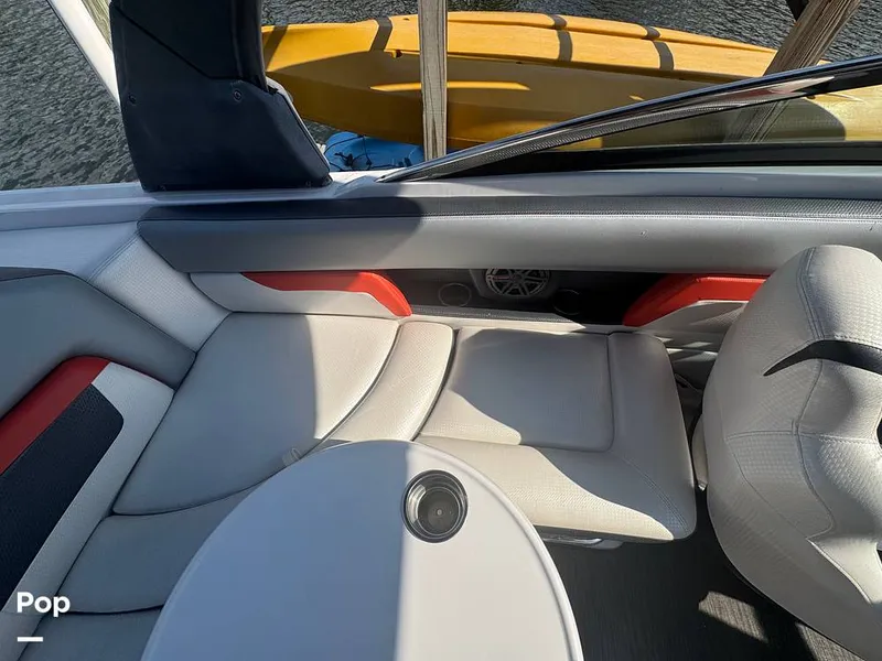 Slide: The Image of Four Winns HD240 2017 - 16064389