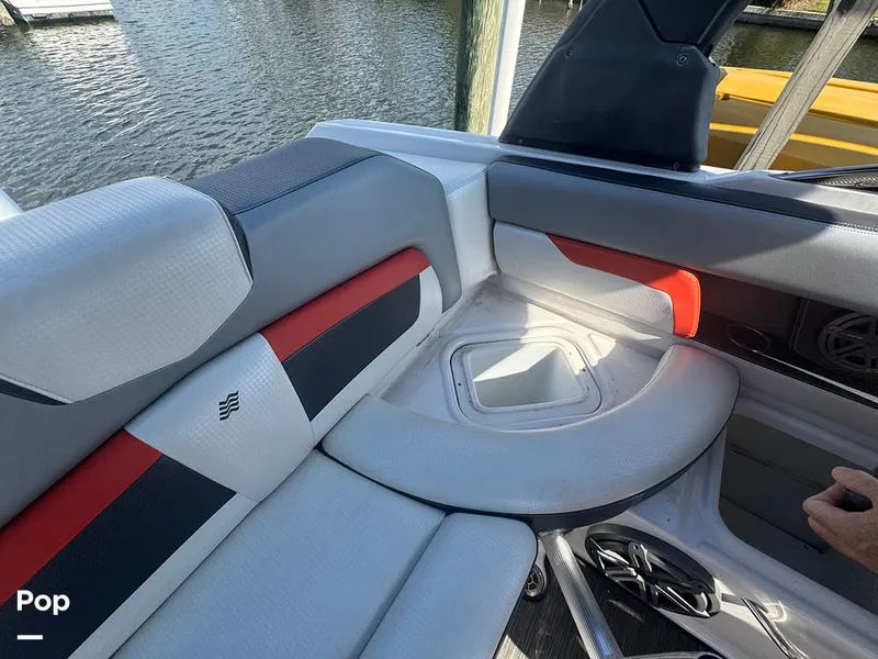 Slide: The Image of Four Winns HD240 2017 - 16064391