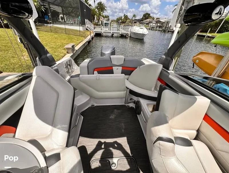 Slide: The Image of Four Winns HD240 2017 - 15997718