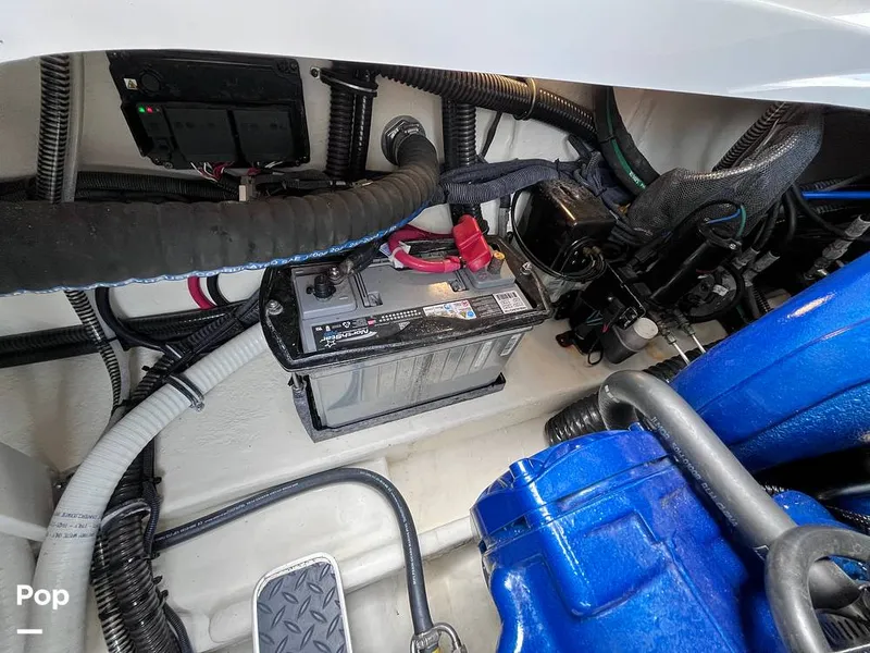 Slide: The Image of Formula 330 CBR 2022 - 16300352