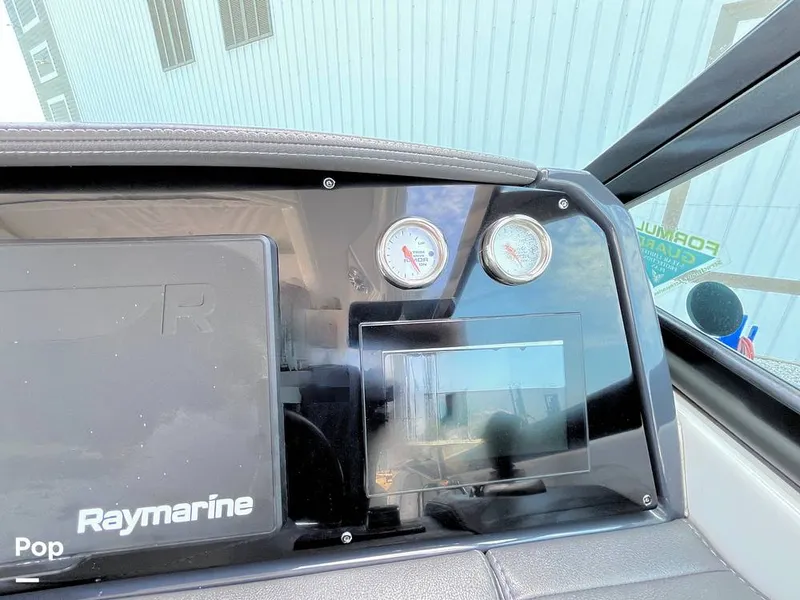 Slide: The Image of Formula 330 CBR 2022 - 16300278