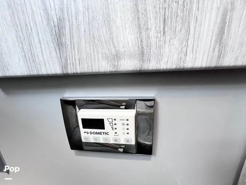 Slide: The Image of Air Conditioning - 16300293