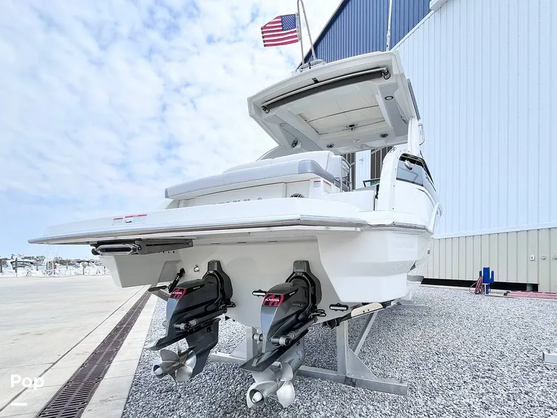 Slide: The Image of Formula 330 CBR 2022 - 16300229