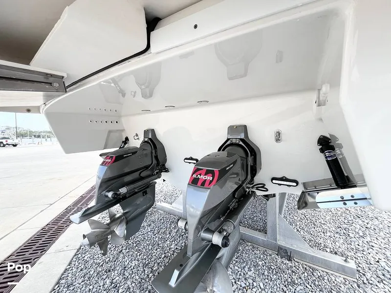 Slide: The Image of Formula 330 CBR 2022 - 16300231