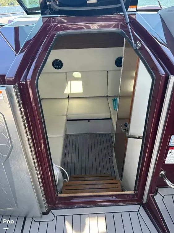 Slide: The Image of Cruisers Yachts 338 Palm Beach 2018 - 15992485