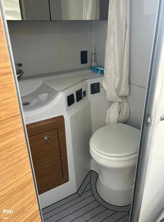 Slide: The Image of Cruisers Yachts 338 Palm Beach 2018 - 15992486