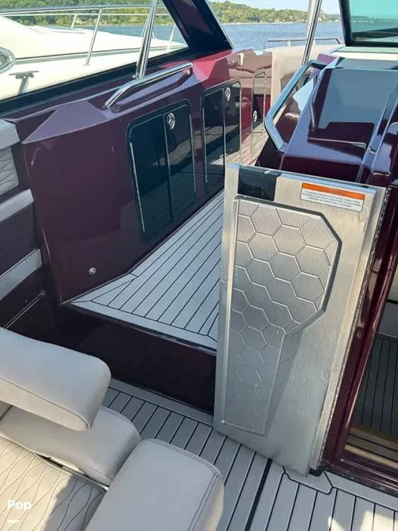 Slide: The Image of Cruisers Yachts 338 Palm Beach 2018 - 15992483