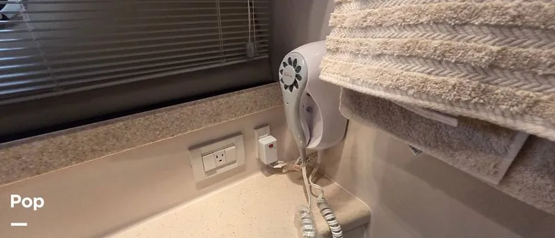 Slide: The Image of Regal Commodore 4060 2008 - 16026527