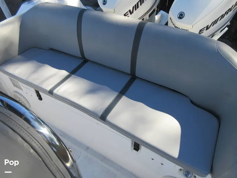 Slide: The Image of Transom Seating - 16102699