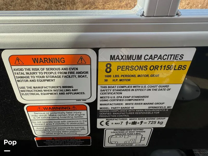 Slide: The Image of Sun Tracker Party Barge 16 DLX 2025 - 16056426