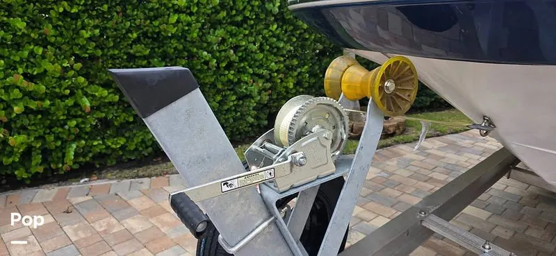 Slide: The Image of Four Winns Fun Ship 214 2005 - 15989904