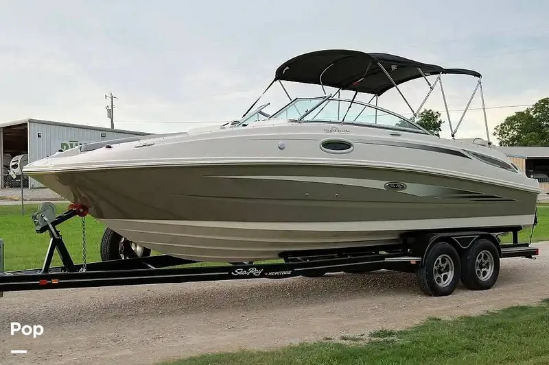 The Image of Sea Ray 260 Sundeck 2010 - 16020787