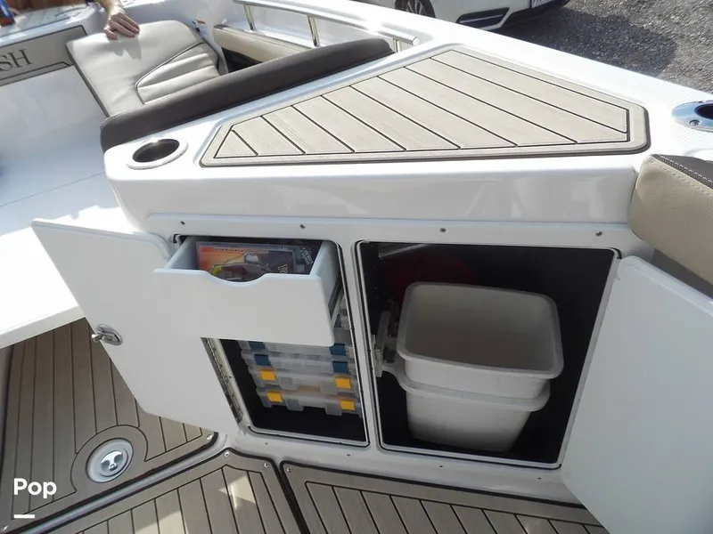 Slide: The Image of Tackle Center - 16139775