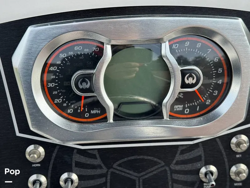 Slide: The Image of Scarab 195 Open 2019 - 16124087