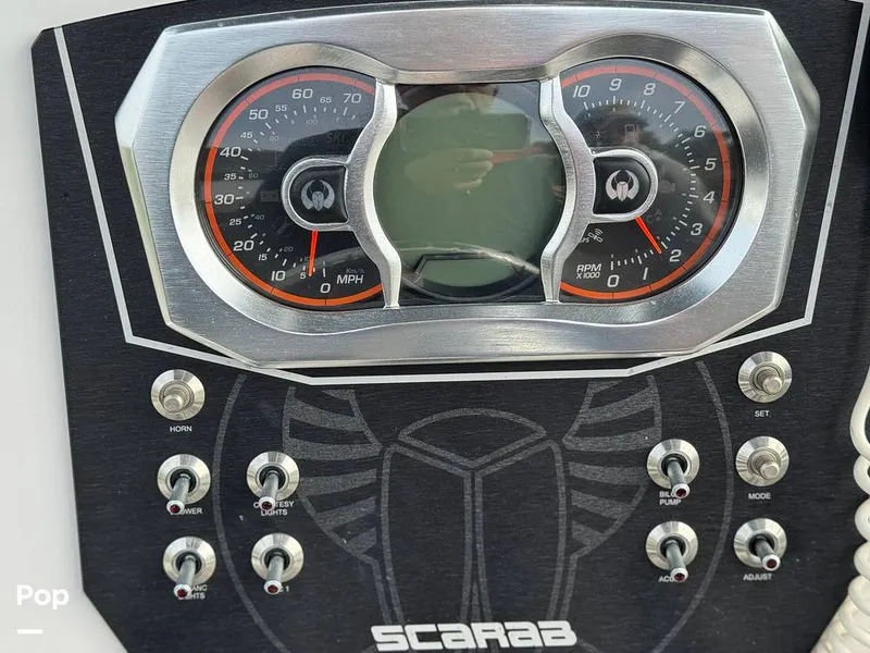 Slide: The Image of Scarab 195 Open 2019 - 16124088