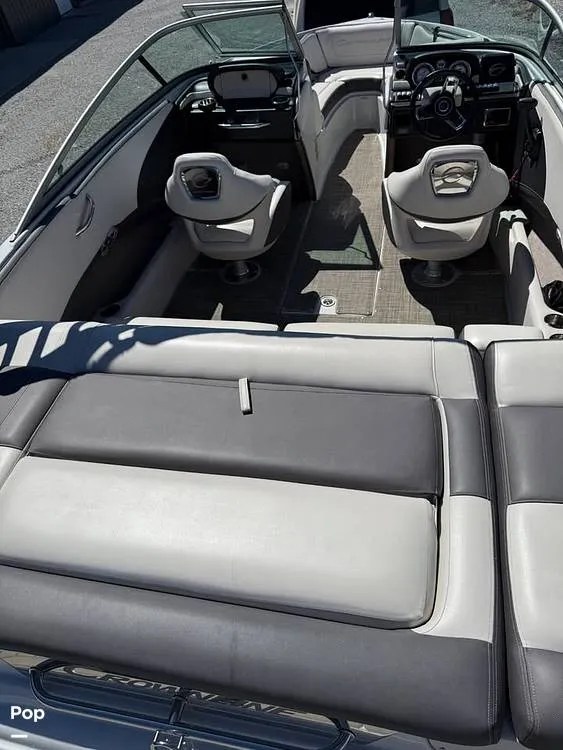 Slide: The Image of Crownline Boats 215 SS 2019 - 16007560