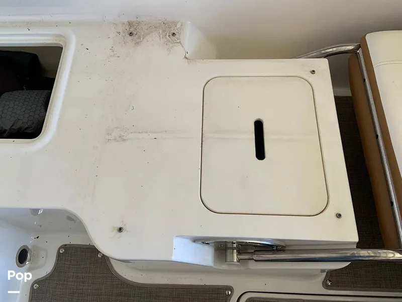 Slide: The Image of Bayliner VR5 2021 - 16060554