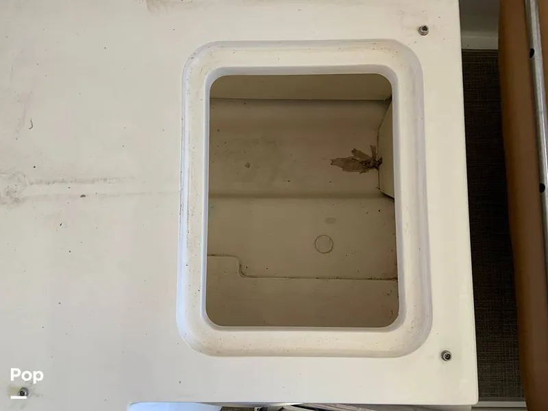 Slide: The Image of Bayliner VR5 2021 - 16060555