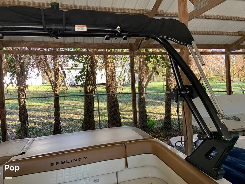 Slide: The Image of Bayliner VR5 2021 - 16060571