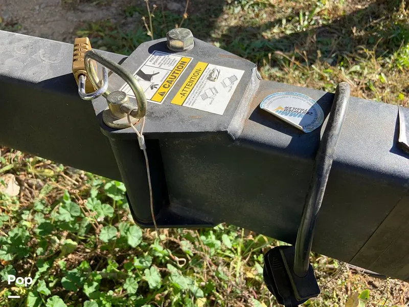 Slide: The Image of Bayliner VR5 2021 - 16060587