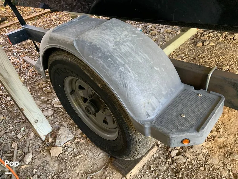 Slide: The Image of Bayliner VR5 2021 - 16060595