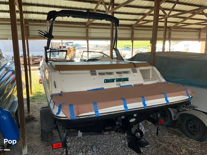 Slide: The Image of Bayliner VR5 2021 - 16060348