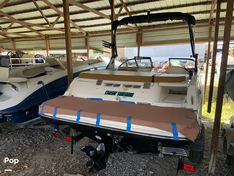 Slide: The Image of Bayliner VR5 2021 - 16060350