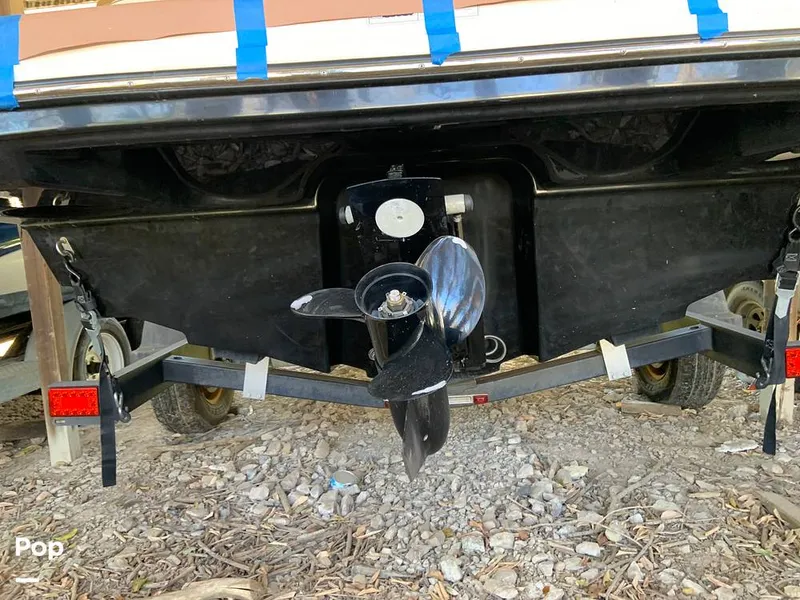 Slide: The Image of Bayliner VR5 2021 - 16060371