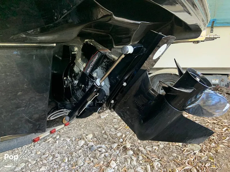 Slide: The Image of Bayliner VR5 2021 - 16060372