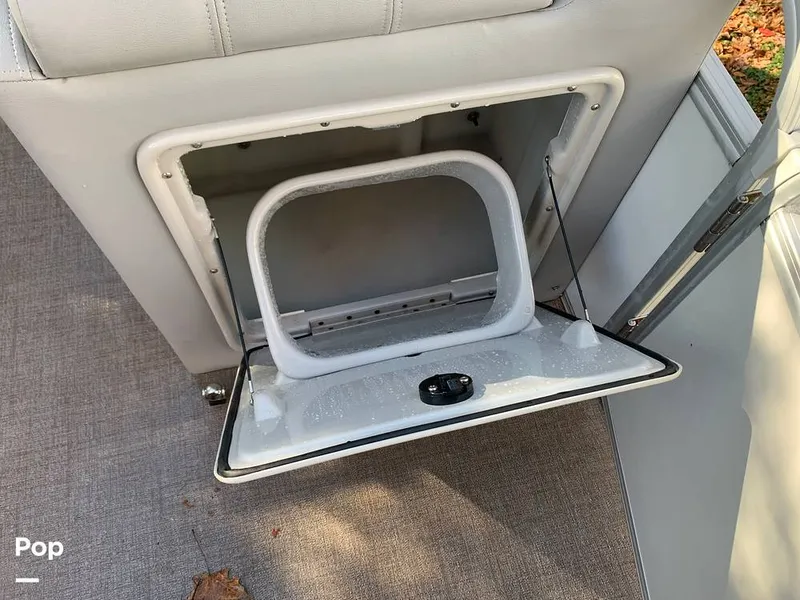 Slide: The Image of Trash Bin - 16014816